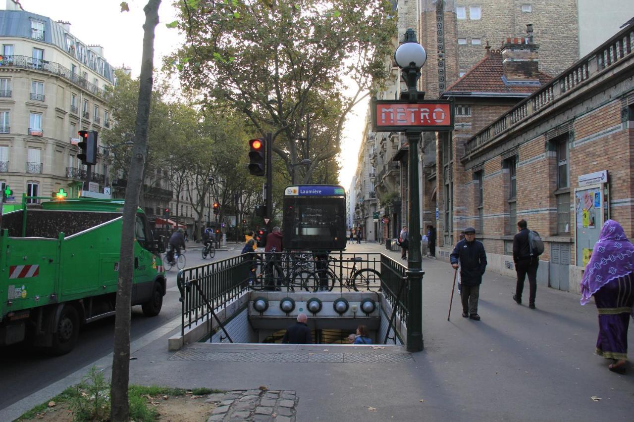 Paris' Premium Romantic Studio Exterior photo